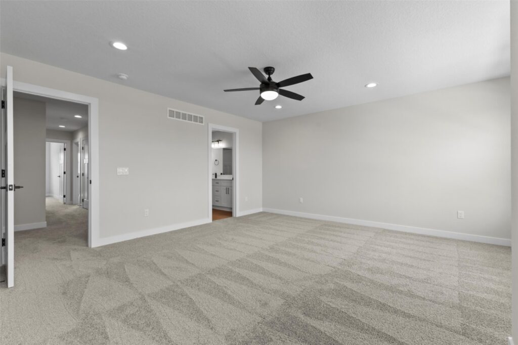 New Gladiator move in ready homes for sale at 2022 S Warrior Ln, Waukee, IA