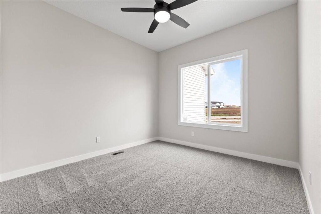 1632 20th AVE SE (13)