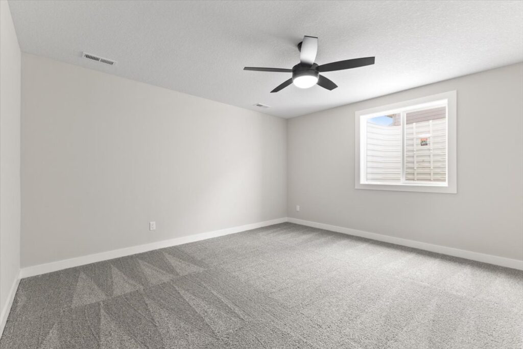 1632 20th AVE SE (22)