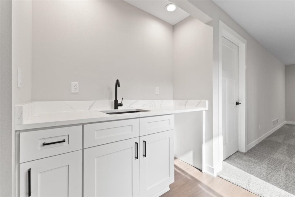 1632 20th AVE SE (25)