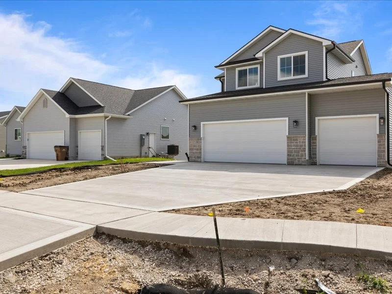 1726 Tuscany Dr SE, exterior view- Gladiator Homes - Affordable and Quality Housing in Des Moines, Ankeny, iowa_best home builders in ankeny, iowa 01