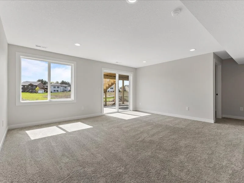 1726 Tuscany Dr SE, living room view - Gladiator Homes - Affordable and Quality Housing in desmoines, ankeny, iowa_best home builders in ankeny, iowa 01