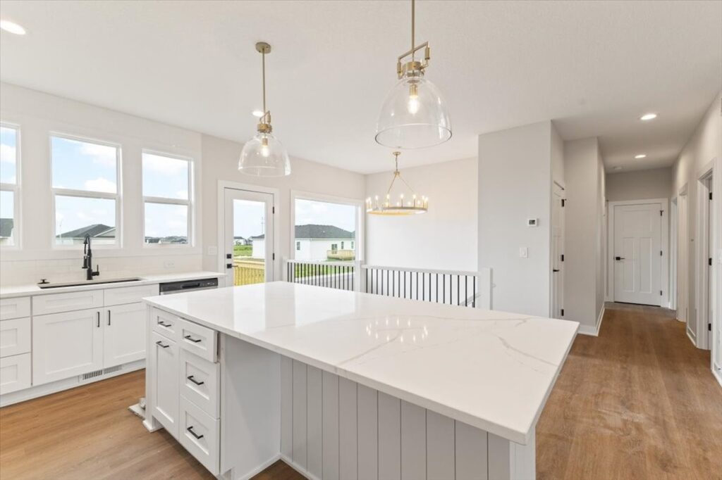 625 NW Georgetown Dr in Waukee, IA kitchen area
