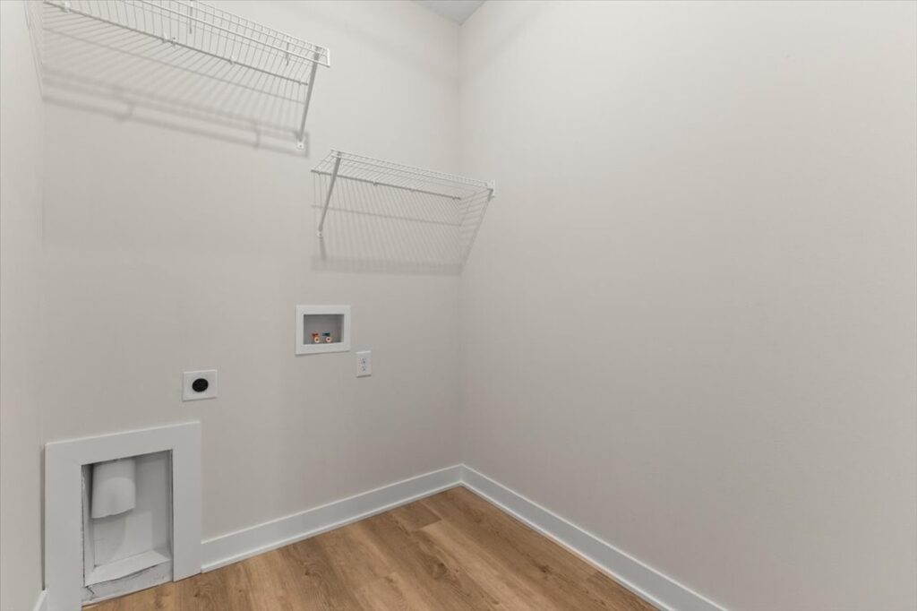 4513 NW 17th St, Ankeny, IA