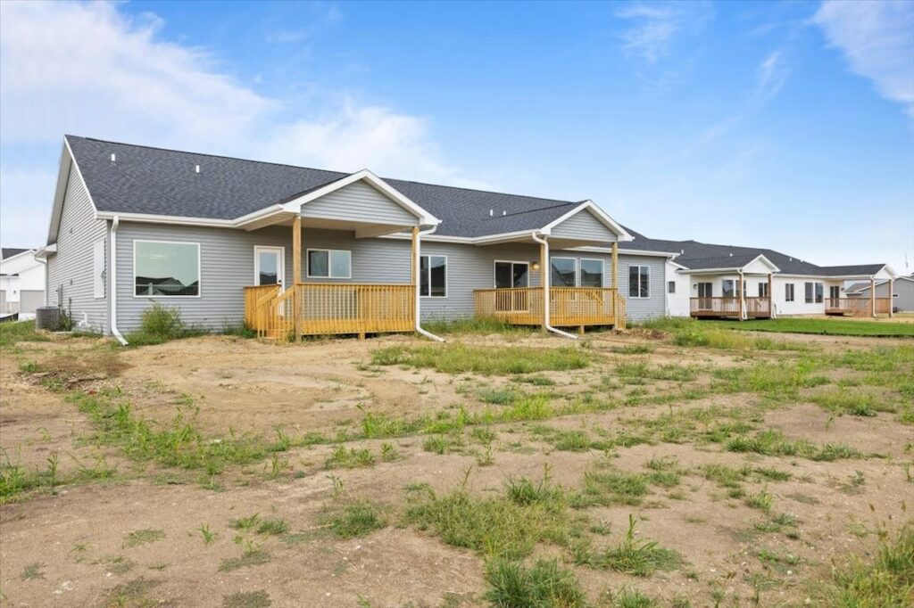 4513 NW 17th St, Ankeny, IA