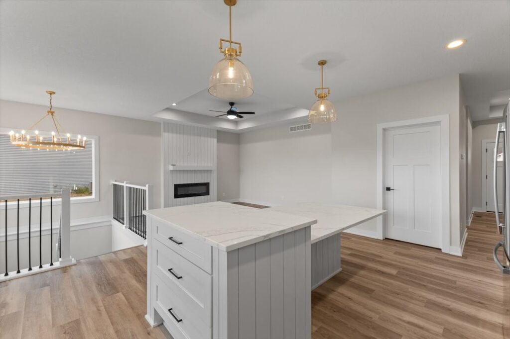 4513 NW 17th St, Ankeny, IA