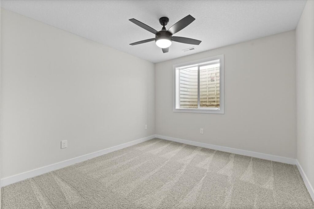 4514 NW 17th St, Ankeny, IA