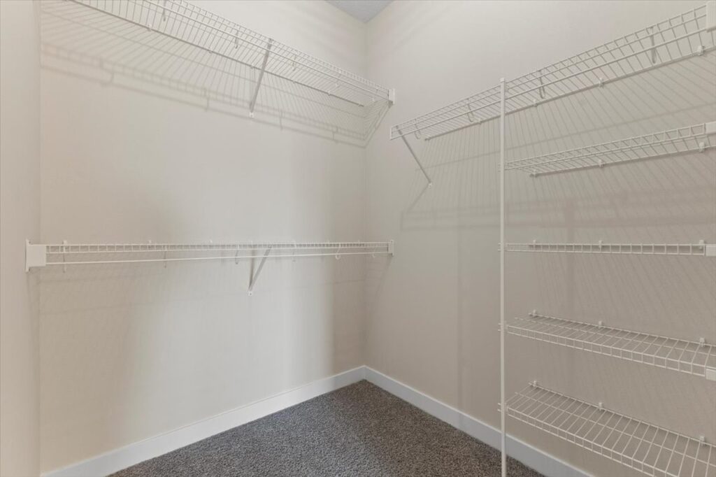 4518 NW 17th St in Ankeny, IA