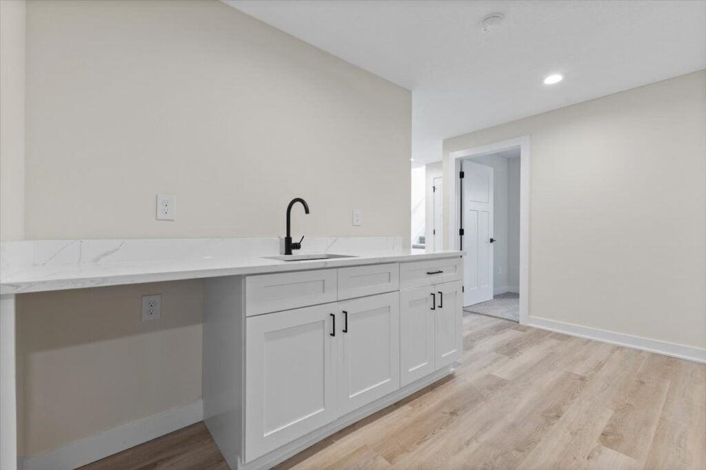 4518 NW 17th St in Ankeny, IA