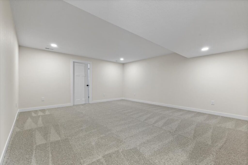 4518 NW 17th St in Ankeny, IA