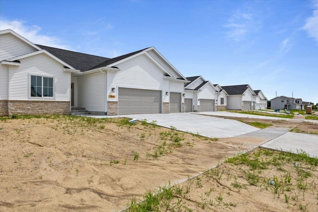 4518 NW 17th St in Ankeny, IA