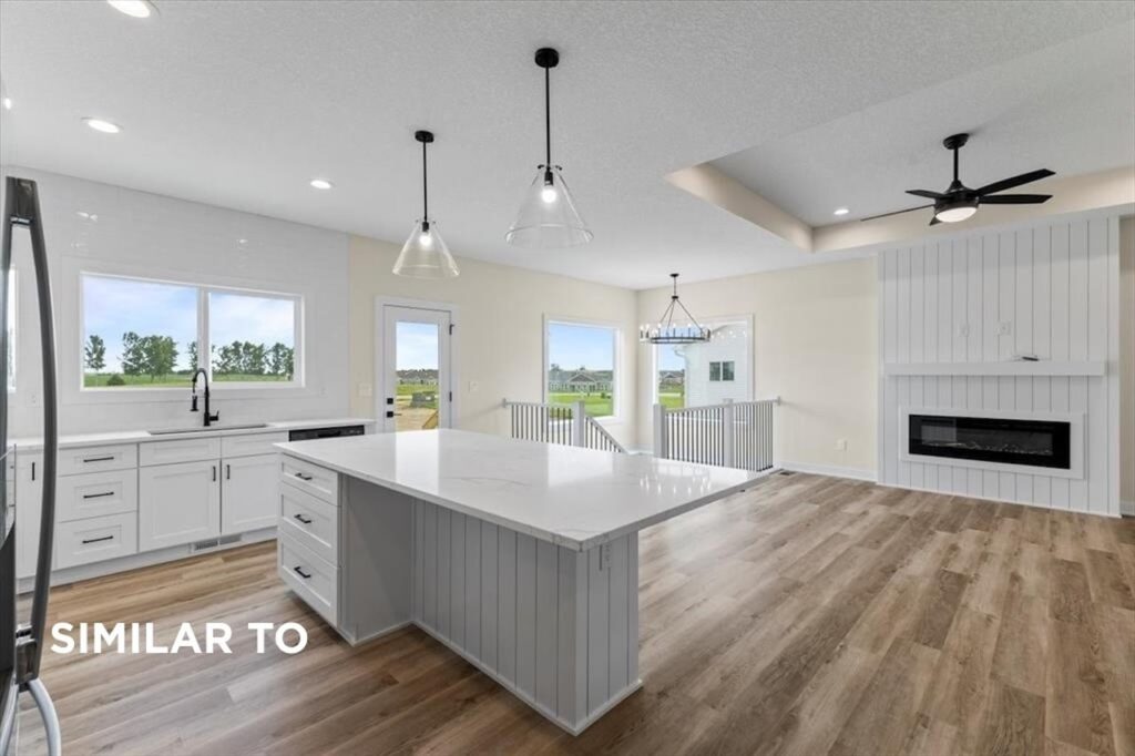 4521 NW 17th St, Ankeny, IA