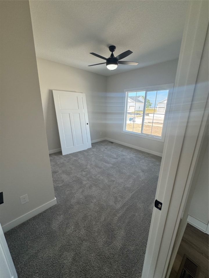 4521 NW 17th St, Ankeny, IA