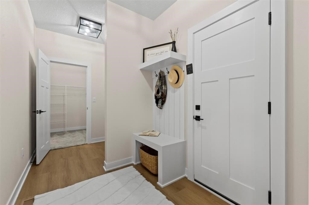 4522 NW 17th St, Ankeny, IA