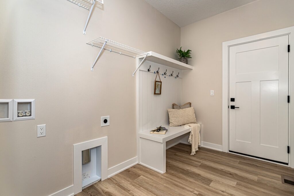 5825 Westfield Dr (2)