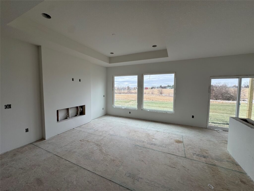 Available and Move-In Ready Homes at 1852 Tuscany Dr SE in Altoona, IA