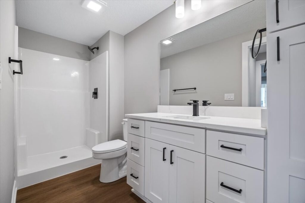 Available Homes for sale at 305 NW Lavelle Ct in Waukee IA