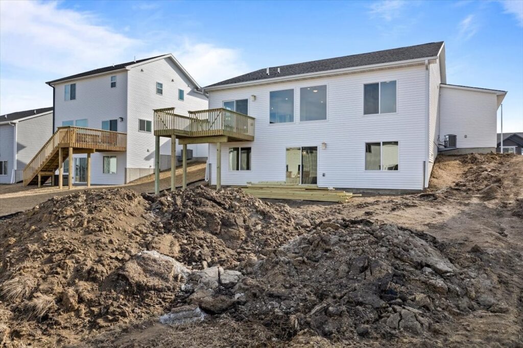 Available Homes for sale at 305 NW Lavelle Ct in Waukee IA
