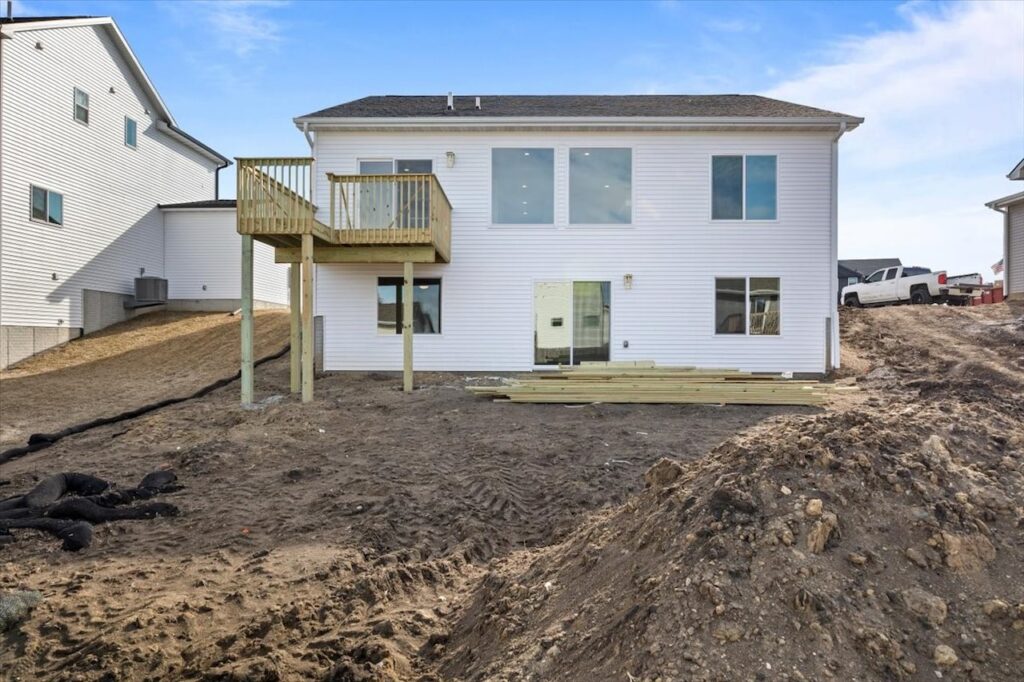 Available Homes for sale at 305 NW Lavelle Ct in Waukee IA