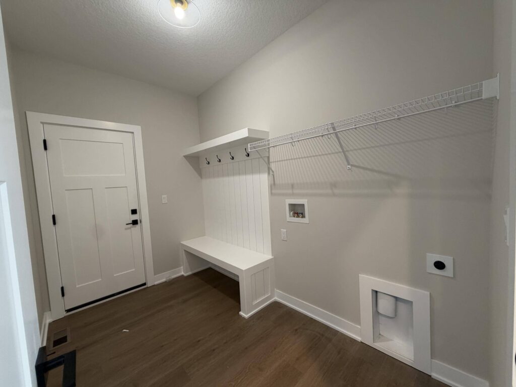 Move in Ready Homes and Available Homes for SALE Iin 806 Kingman BLVD Madrid, IA