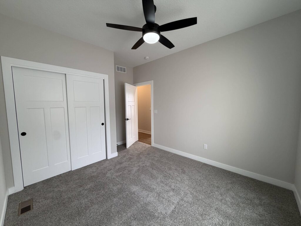 Move in Ready Homes and Available Homes for SALE in 806 Kingman BLVD Madrid, IA