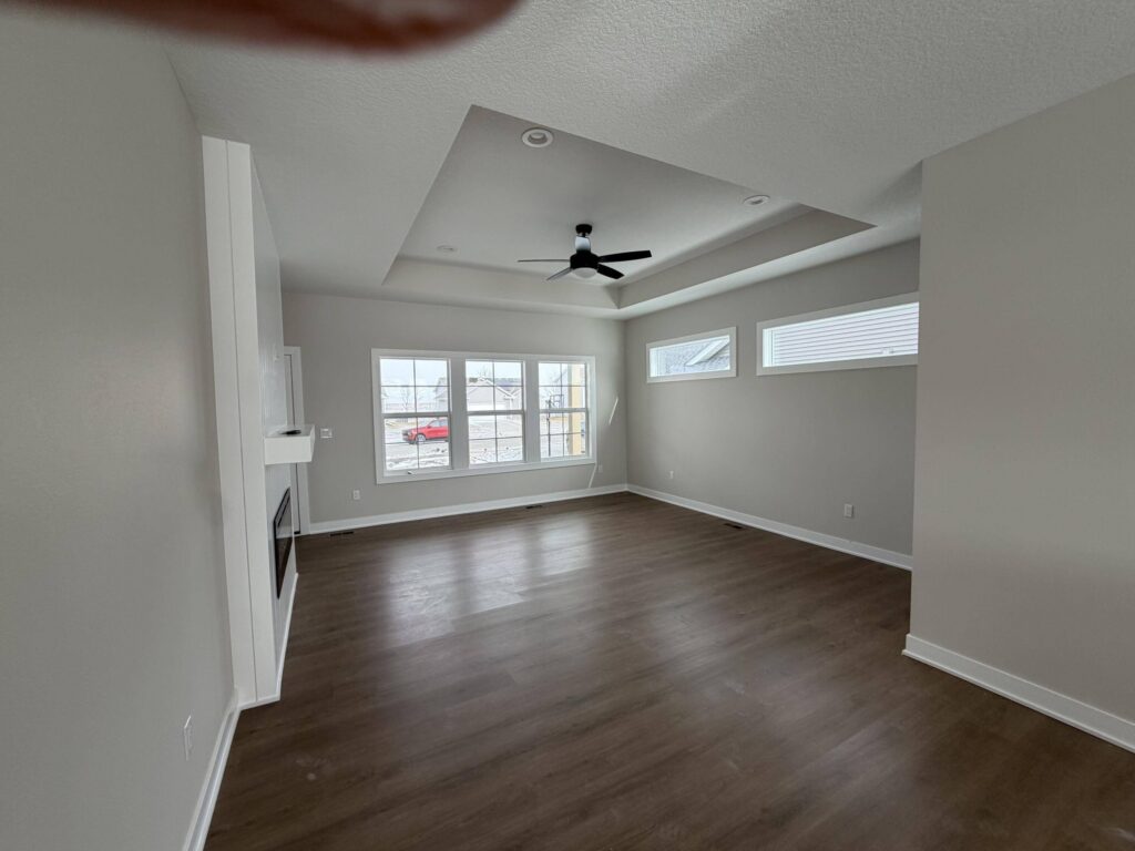 Move in Ready Homes and Available Homes for SALE in 806 Kingman BLVD Madrid, IA