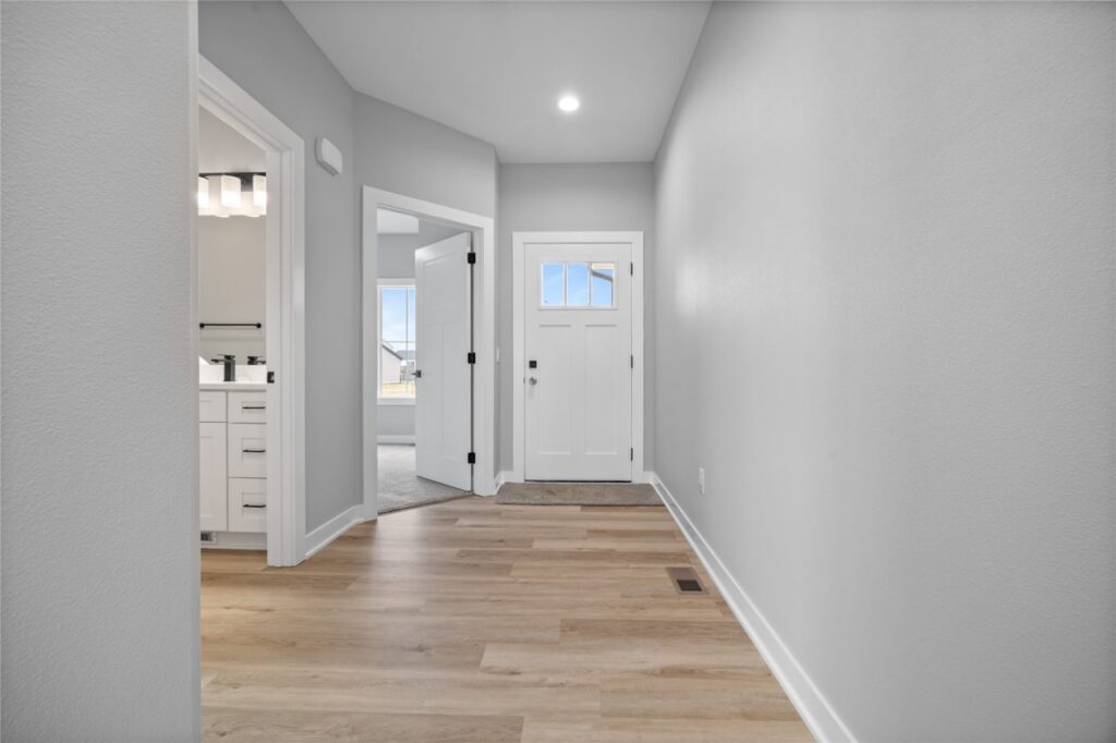New and Available Homes for sale at 1852 Tuscany Dr SE in Altoona, IA