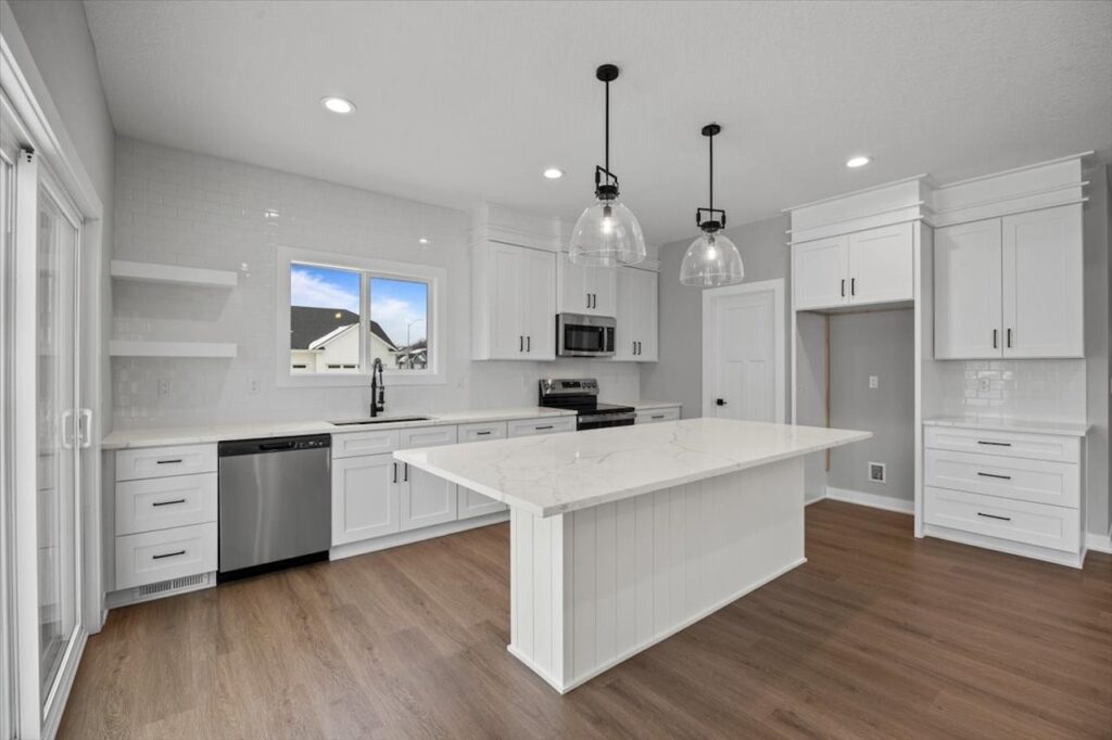 New Available and Move In Ready Homes for sale at 1530 Timber Ridge Dr in Norwalk, IA