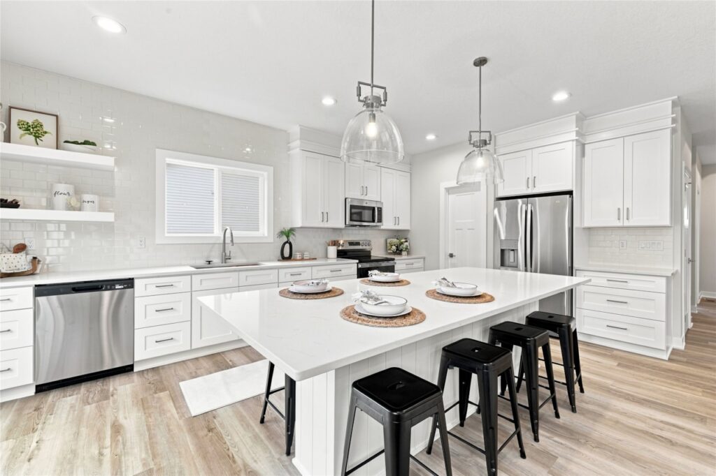 Available Homes For Sale at 580 NW Georgetown Dr in Waukee, IA