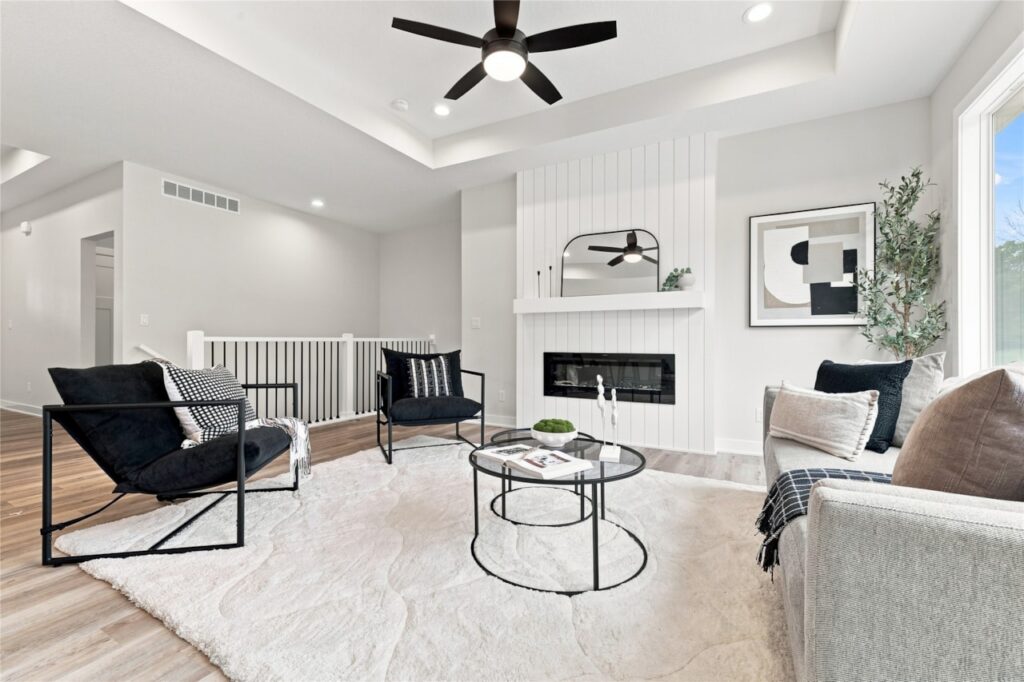 Available Homes For Sale at 580 NW Georgetown Dr in Waukee, IA