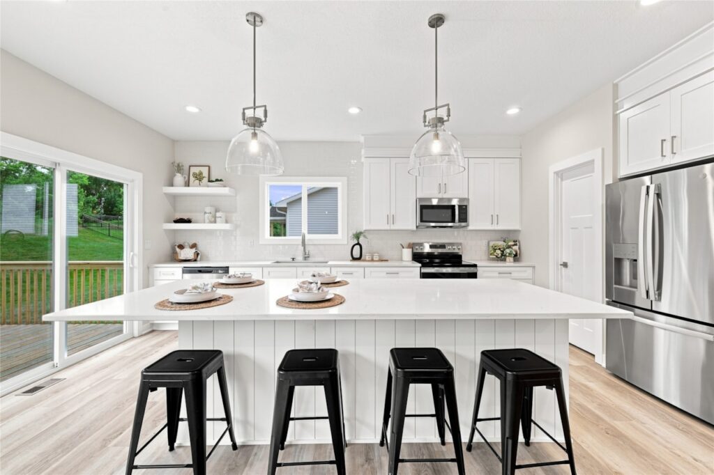 Available Homes For Sale at 580 NW Georgetown Dr in Waukee, IA