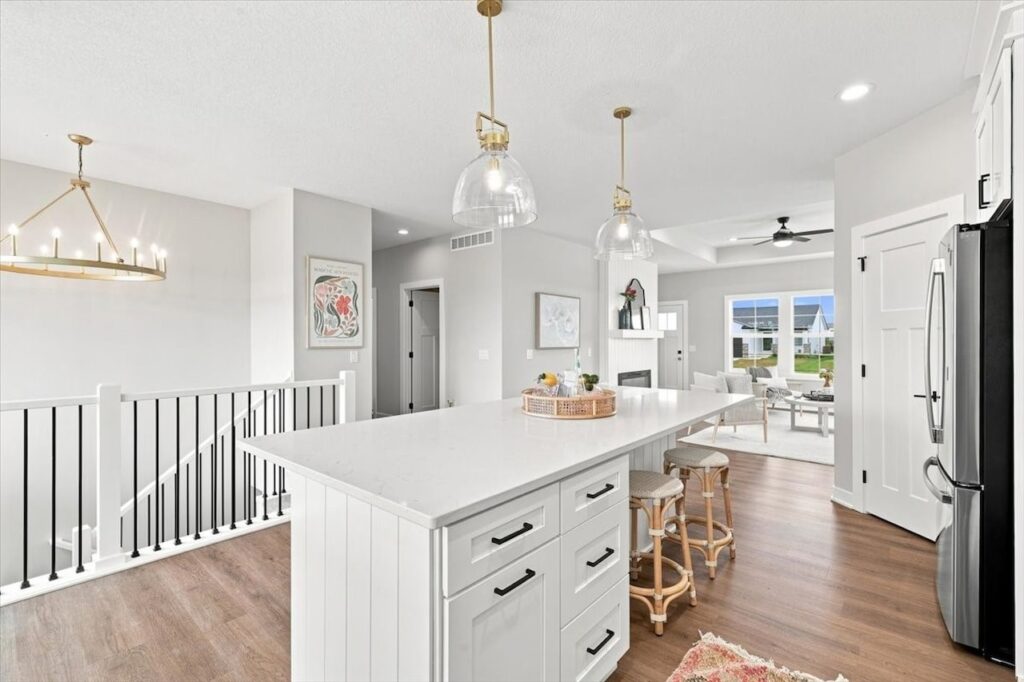 Available Homes and Move In Ready Homes for Sale at 1820 Tuscany Dr SE in Altoona, IA
