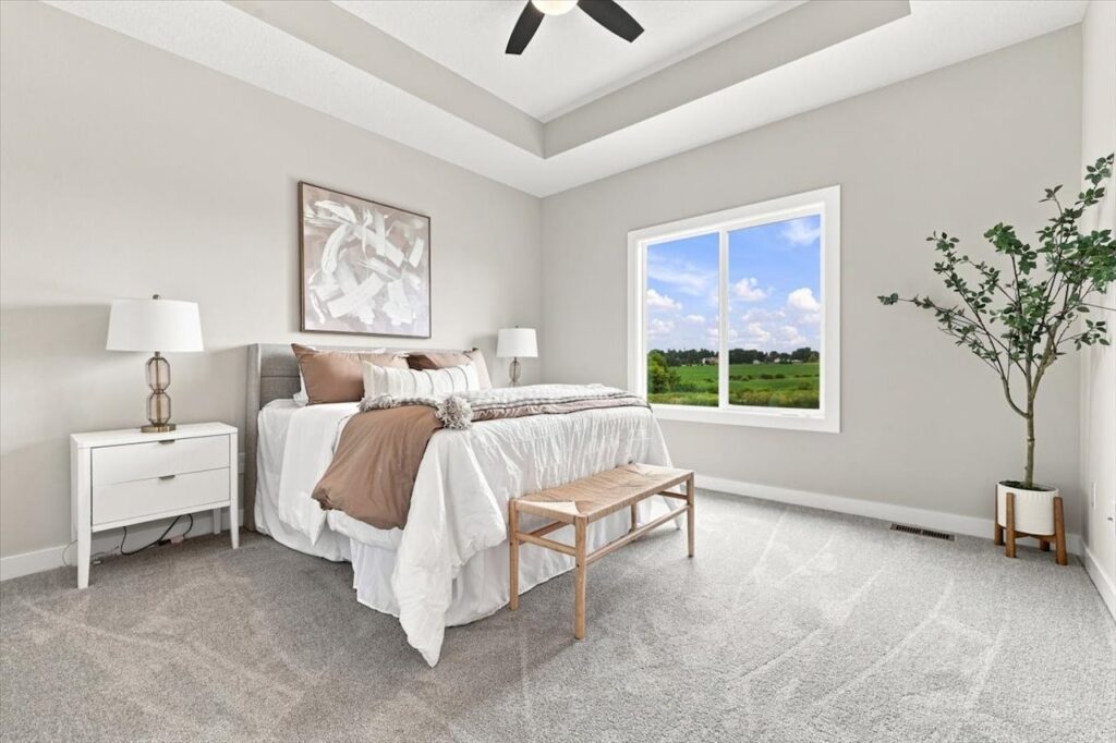 Available Homes and Move In Ready Homes for Sale at 1820 Tuscany Dr SE in Altoona, IA