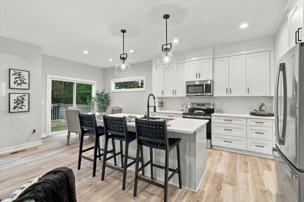 Available and Move in Ready Homes for sale at 1041 2nd St NE Altoona, IA 50009