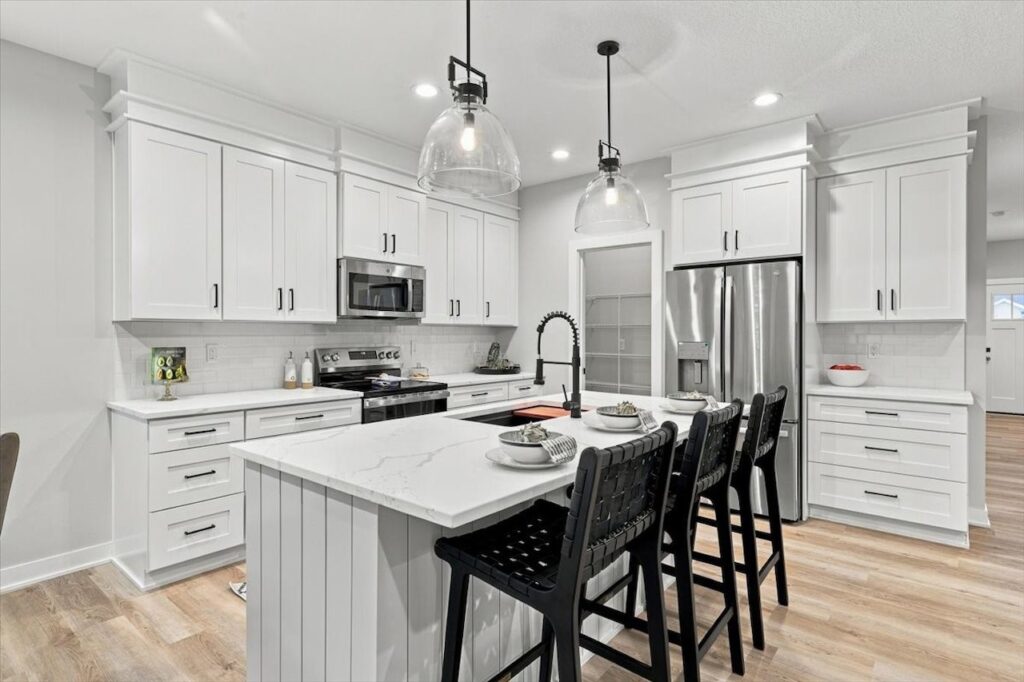 Available and Move in Ready Homes for sale at 1041 2nd St NE Altoona, IA 50009