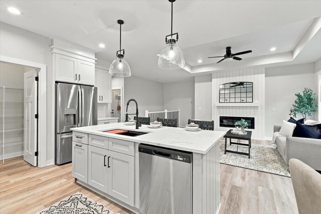 Available and Move in Ready Homes for sale at 1041 2nd St NE Altoona, IA 50009