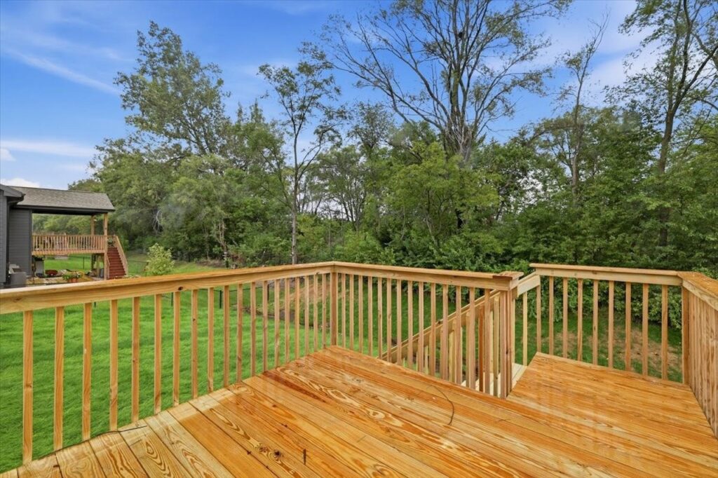 Available and Move in Ready Homes for sale at 1041 2nd St NE Altoona, IA 50009