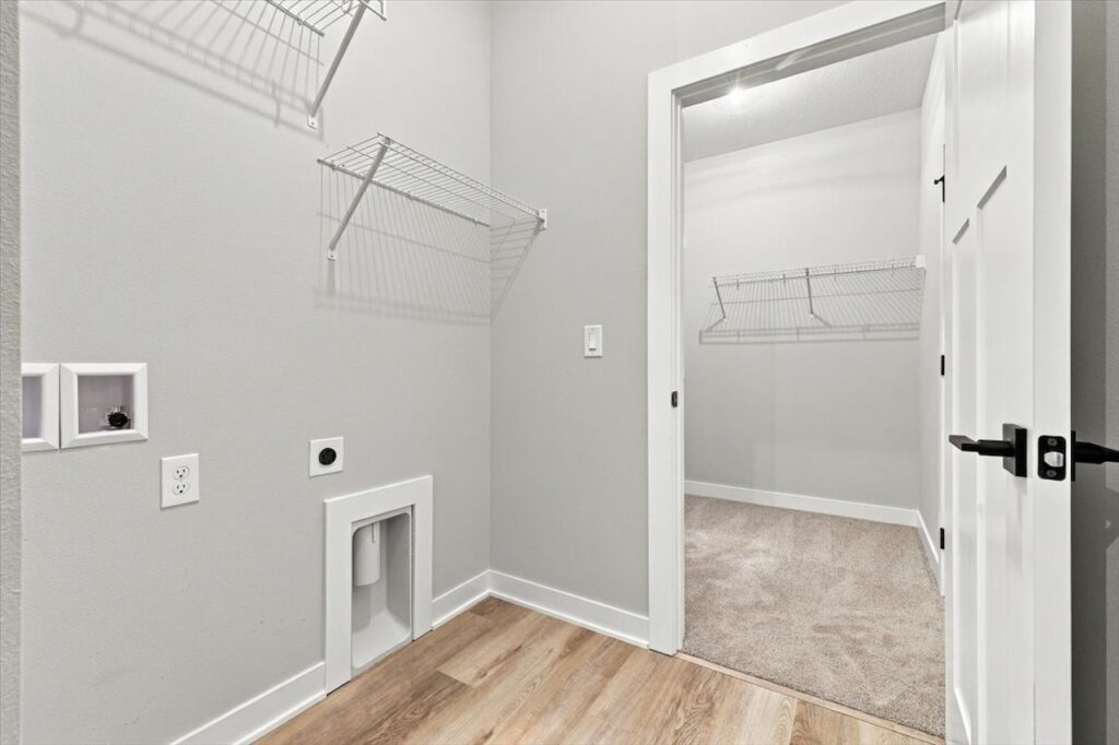 Available and Move in Ready Homes for sale at 1041 2nd St NE Altoona, IA 50009