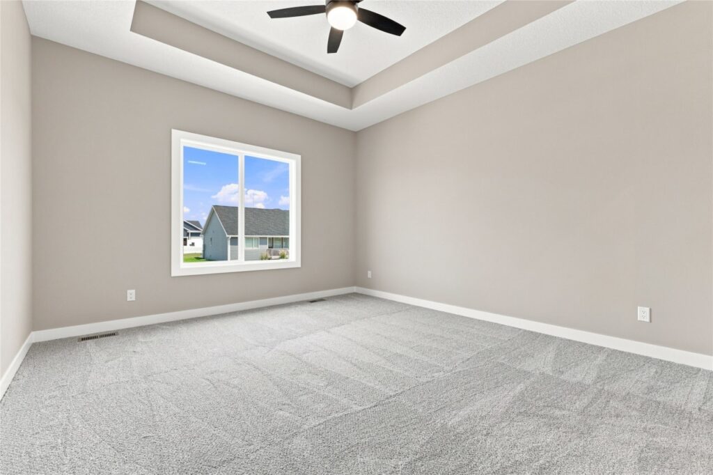 Available Homes and Move In Ready Homes for sale 515 NW Georgetown Dr in Waukee, IA