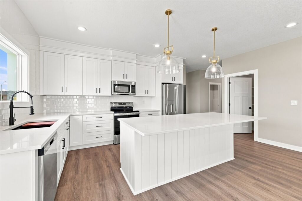 Available Homes and Move In Ready Homes for sale 515 NW Georgetown Dr in Waukee, IA