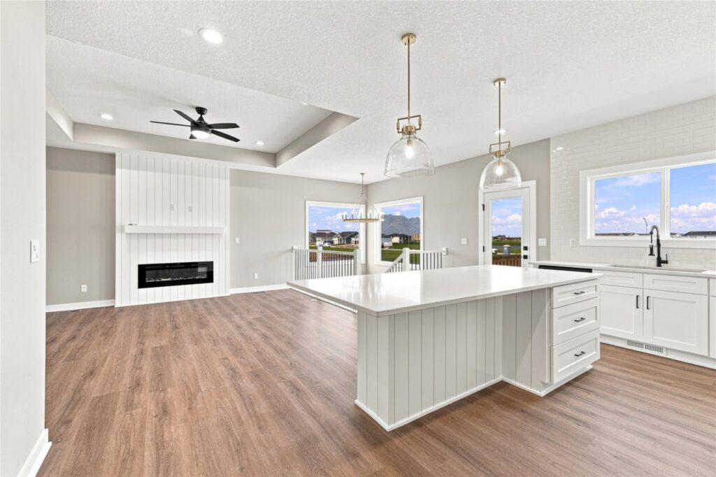 Available Homes and Move In Ready Homes for sale 515 NW Georgetown Dr in Waukee, IA