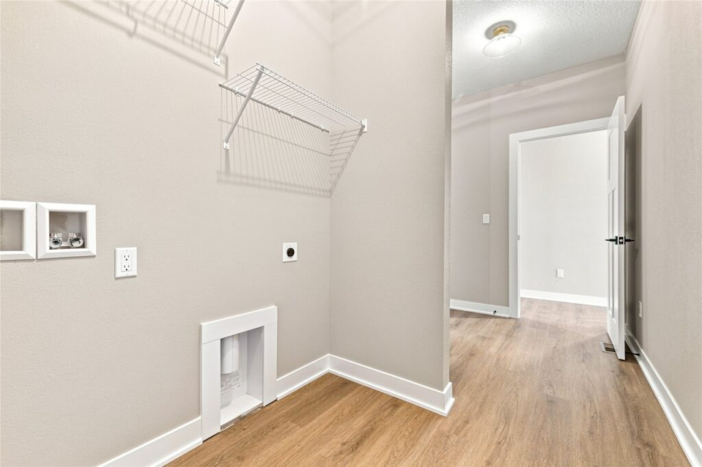 Available Homes for sale and Move in ready homes for sale at 1320 NW Yorktown Dr in Waukee, IA