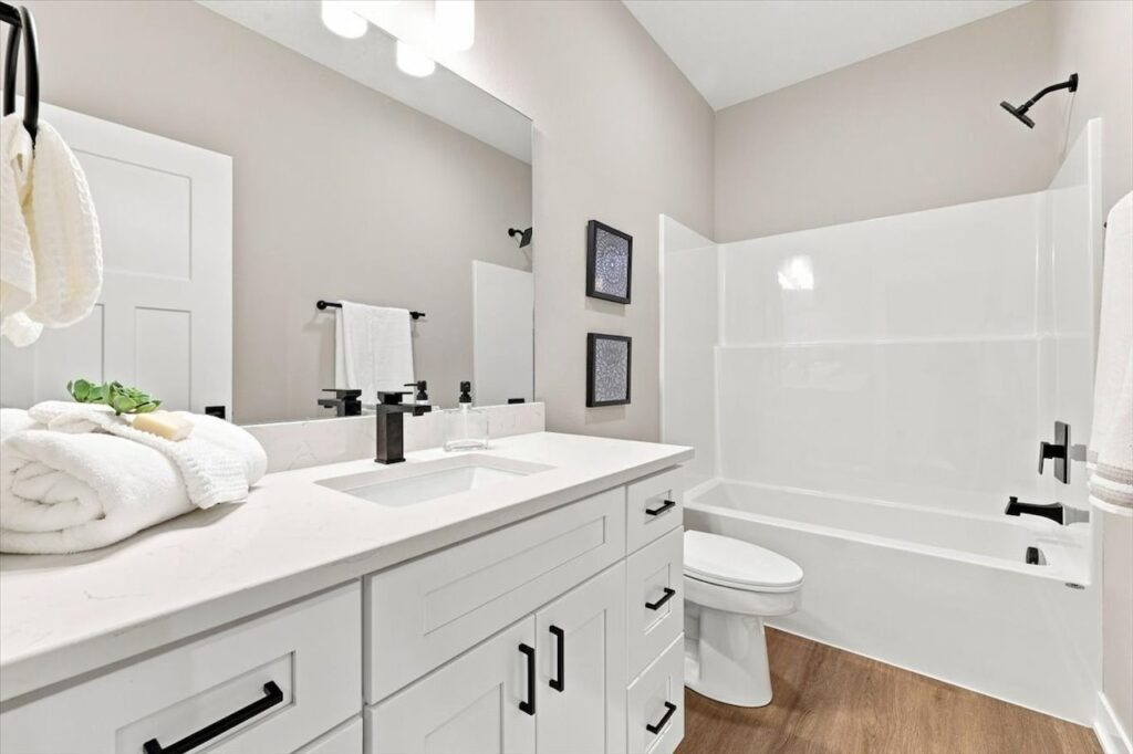 Available Homes for sale and Move in ready homes for sale at 1320 NW Yorktown Dr in Waukee, IA