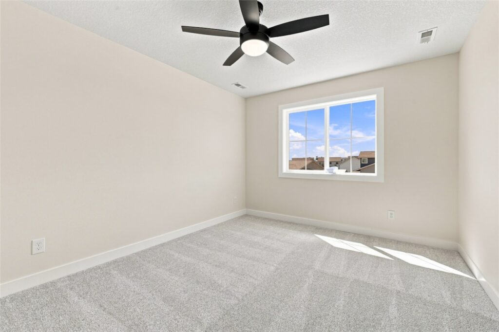 Available and Move In Ready Homes for sate at 1647 20th Ave SE in Altoona, IA
