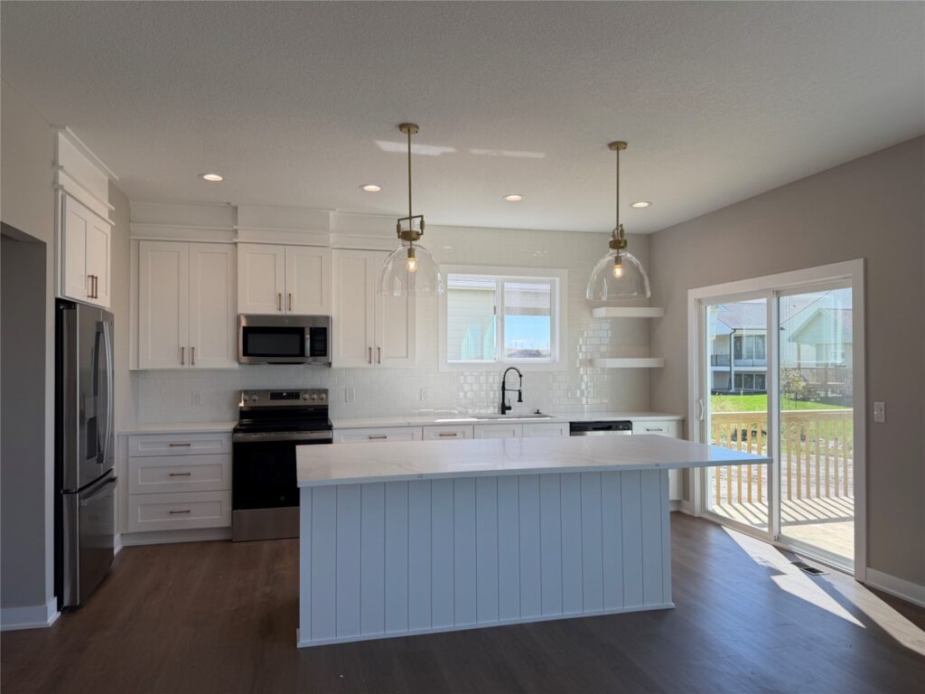 Available Homes and Move in Ready Homes for sale at 1634 SW Maplewood Dr in Grimes, IA
