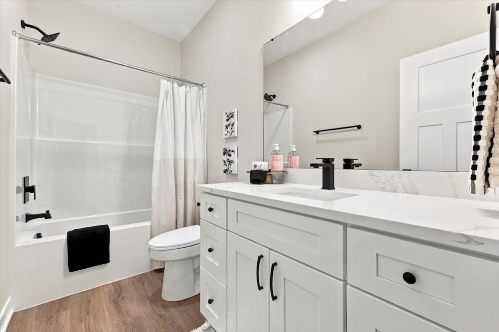 Available Homes and Move in Ready Homes for sale at 1662 SW Maplewood Dr in Grimes, IA