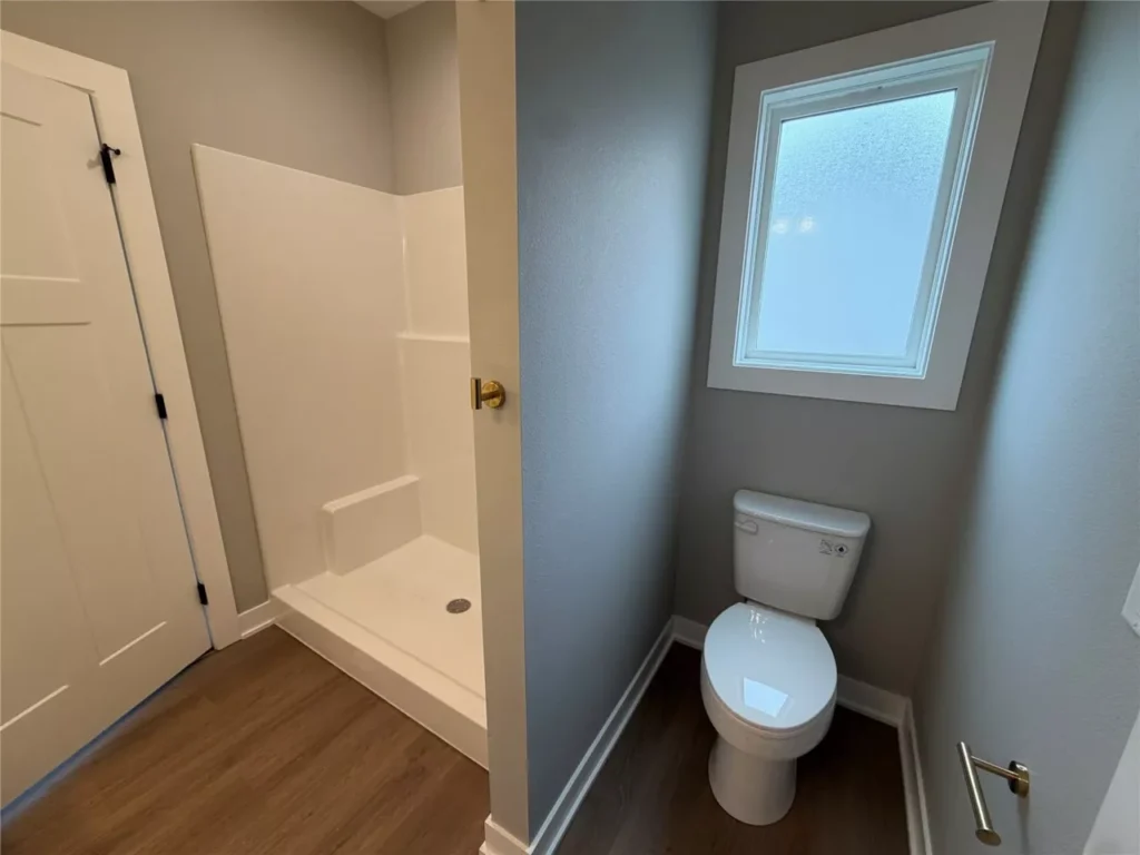 Available and Move In Ready Homes for sale at 665 NW Georgetown Dr Waukee, IA 50263